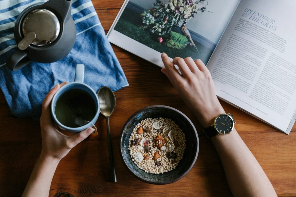 Petit-déjeuner servi à heure fixe, principe de la chrono-nutrition