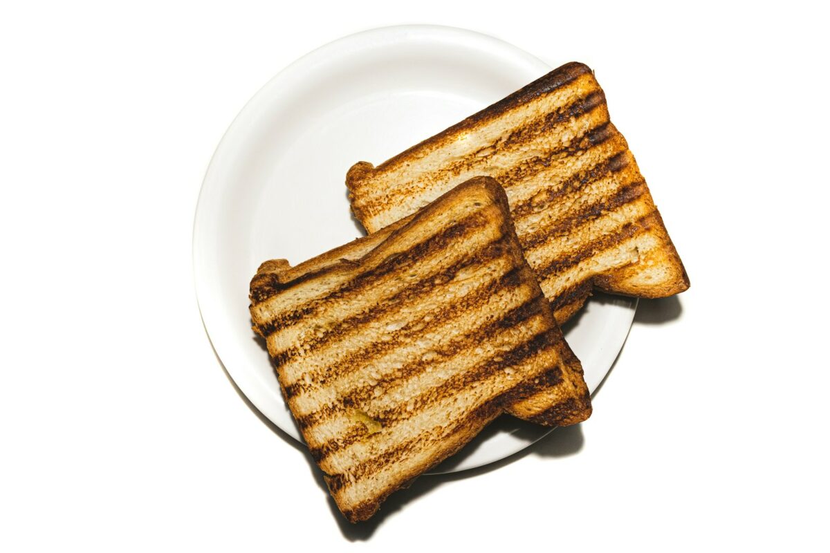 Tranches de pain congelé puis grillé, une astuce pour la glycémie